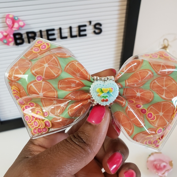 Shaker Bows 🎀 - Picture 2 of 10